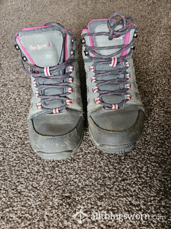Old Walking Boots