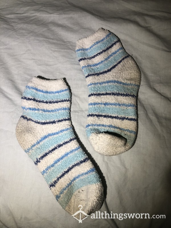 Old White And Blue Stripped Fuzzy Socks💙
