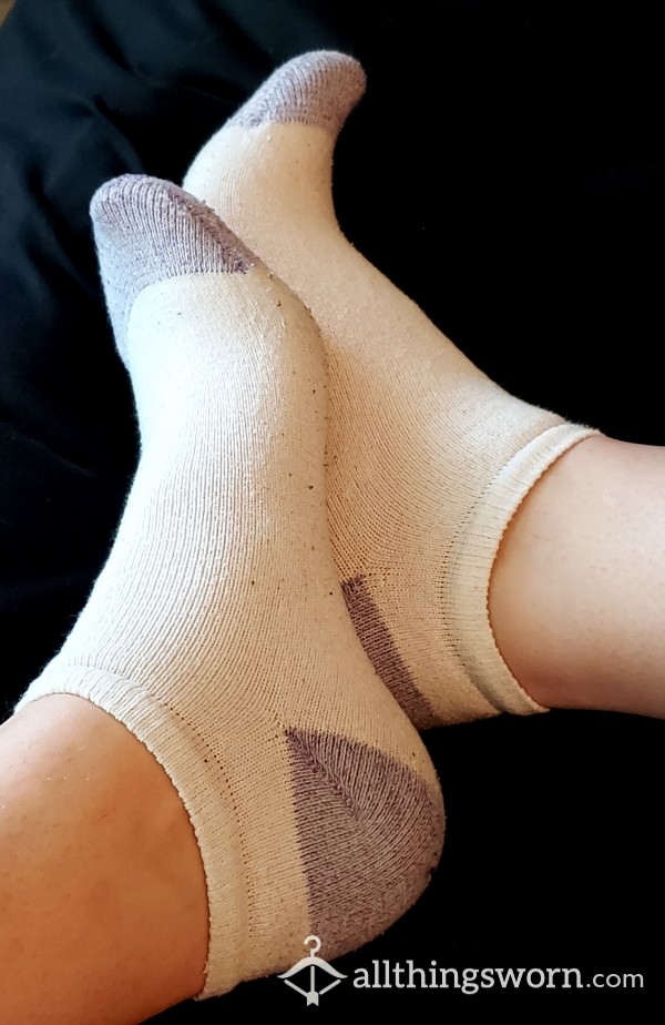 Old White & Purple Socks