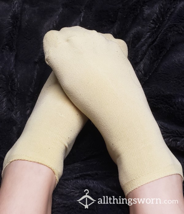 Old Yellow Ankle Socks