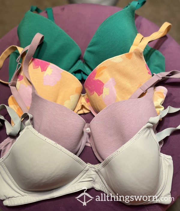 One Month Bra Package (includes 4 Bras)