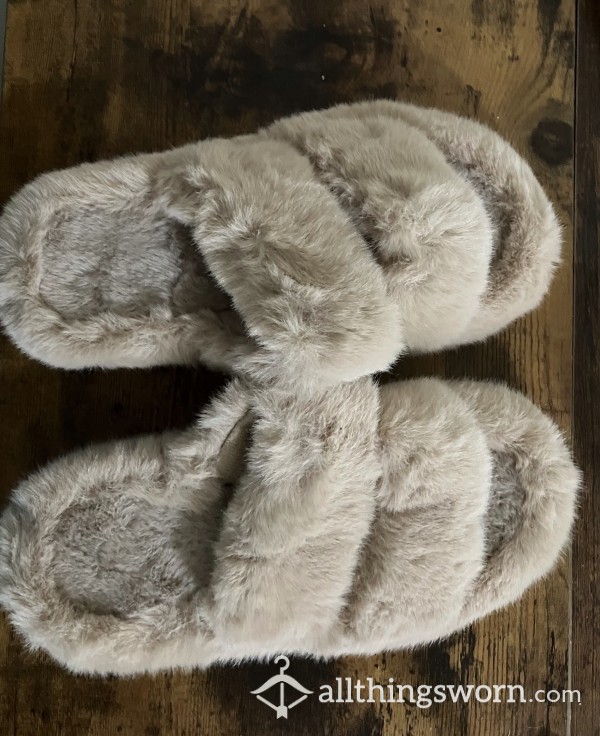 Open Toe Slippers - Tan - US Shipping Included - Worn To Your Preferences