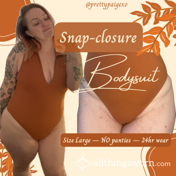 Orange Bodysuit 🧡 Deep Neck, Snap-button Crotch & Collared 💋 Size Large, Worn 24hrs 🫶🏼 NO Panties 😘