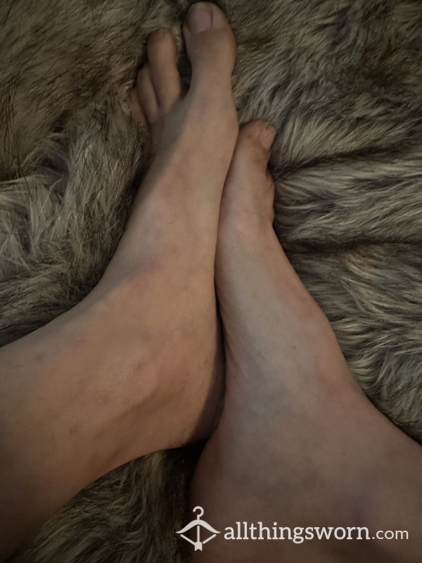 Pay For My Pedicure And Pick The Color! 5 Pics And 2 Videos Included!
