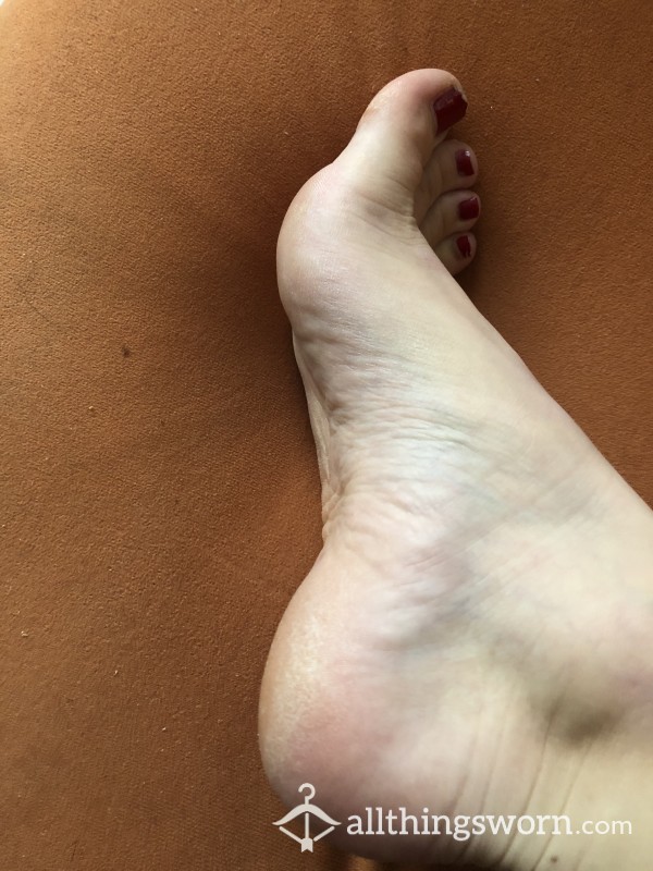 Photos Of Feet Before, During And After My Pedicure