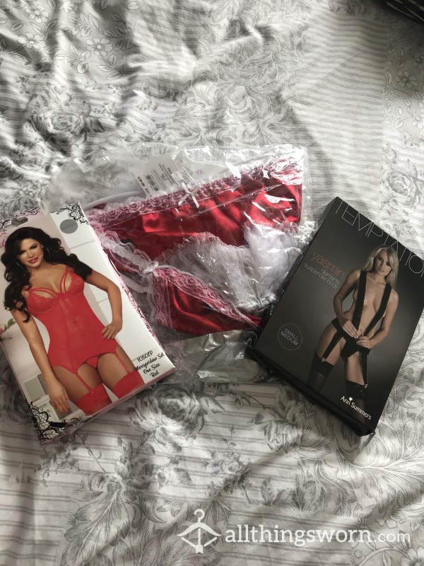 👀 Photos Of Me In These Sexy Lingerie Sets 👀 And Hot Shoes 👠 👢