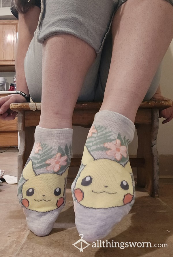 Pikachu Thick Ankle Socks