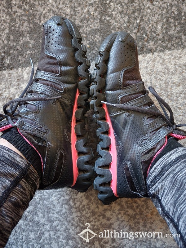 Pink And Black 2 Year Old Reebok Gym Shoes