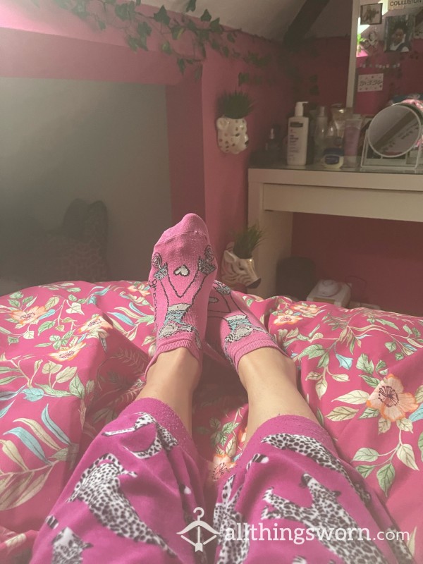 Pink Ankle Socks 🩷