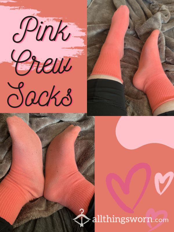 💕 Pink Crew Socks 💕