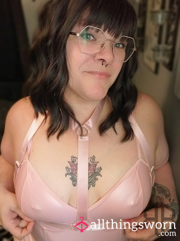 Pink Domme Photoset