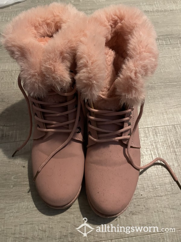 Pink Fluffy Lined Boots | Size 7 UK