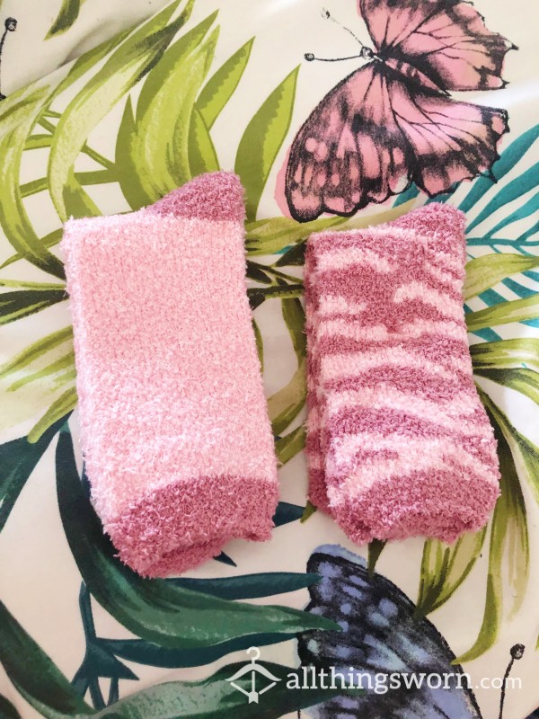 Pink Fluffy Socks. 💗