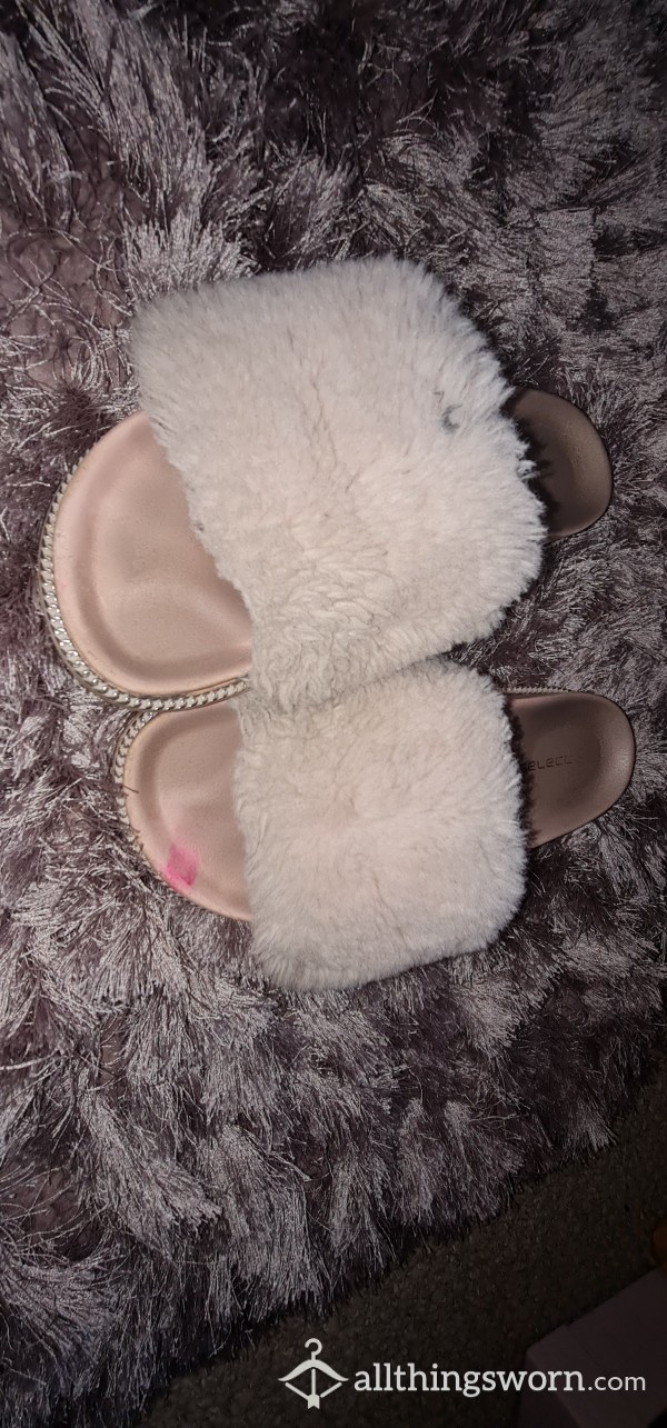 Pink Fluffy Well Worn Slippers Sliders