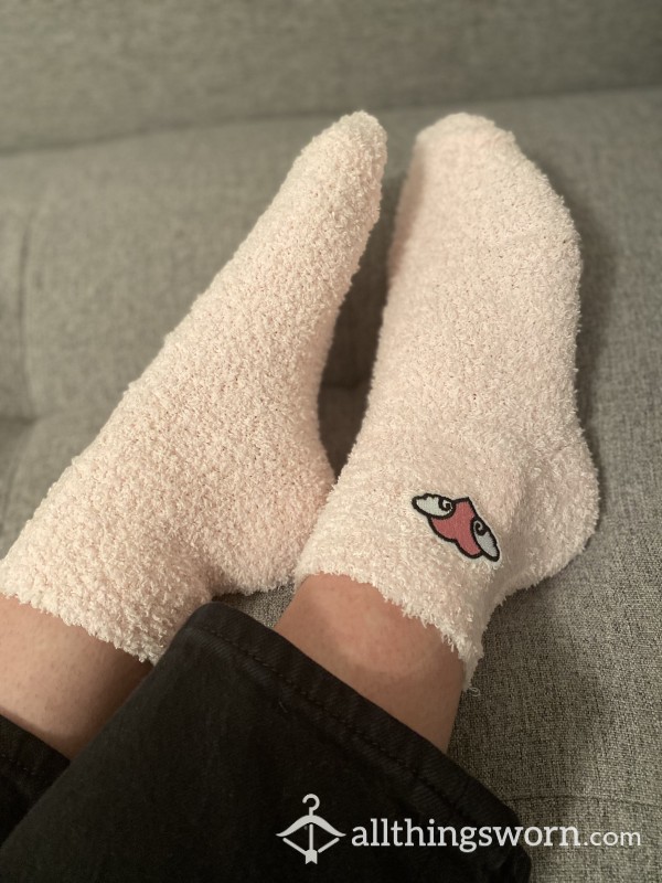 Pink Fuzzy Socks 💘