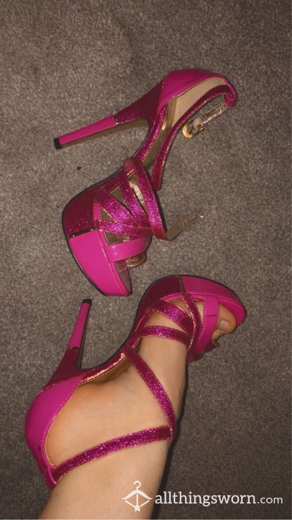 ✨💘 Pink Glitter Heels 💘✨