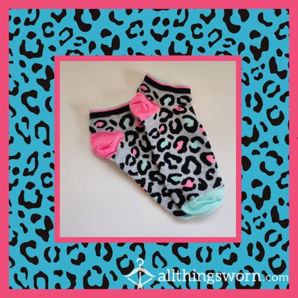 Pink, Grey & Blue Leopard Print Ankle Socks -- 1 Week Wear