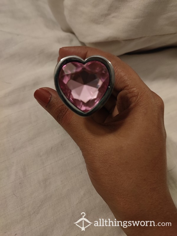 Pink Heart Shaped Buttplug 💕 For SALE 🤍💖🤍 10 Hours Wear + 3 Complimentary Pictures 🎉