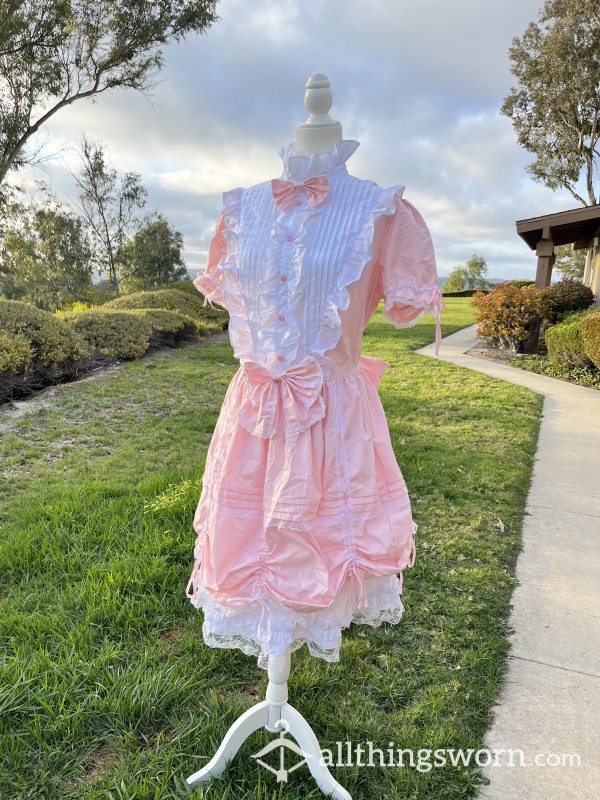 Pink Maids Dress/ Size 12-14
