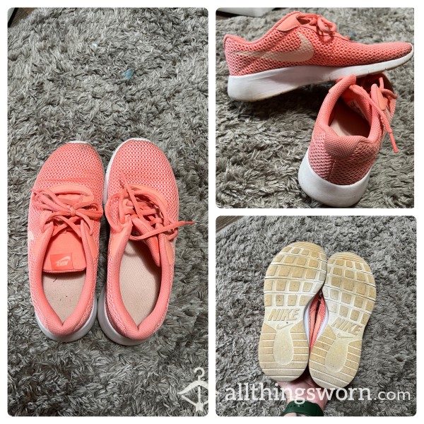 Pink Nike Size 6