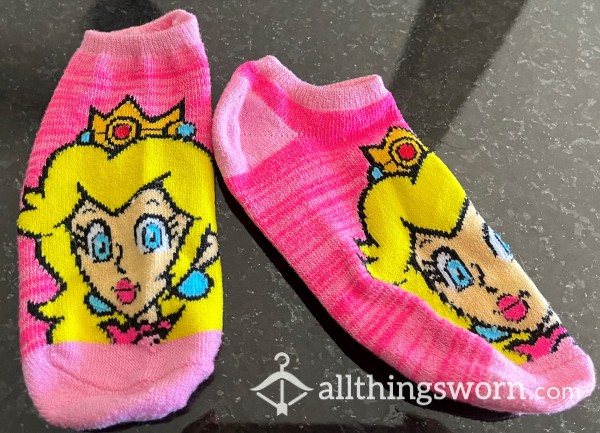 Pink Nintendo Princess Peach Ankle Socks - Small - Sz 6.5