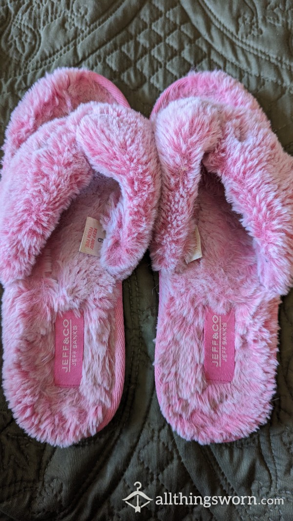 Pink Open Toe Slippers