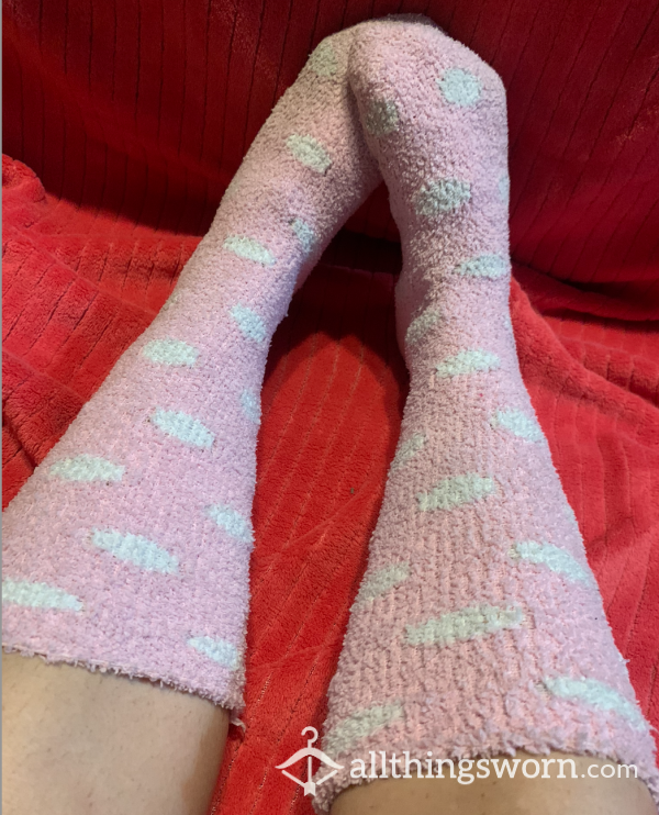 Pink Polka Dot Fuzzy Socks
