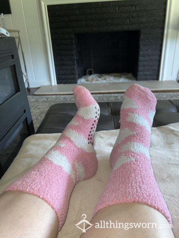 Pink & White Fuzzy Socks