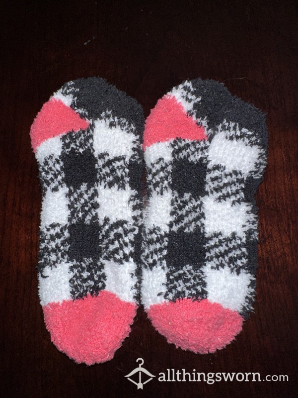 Plaid Fuzzy Socks
