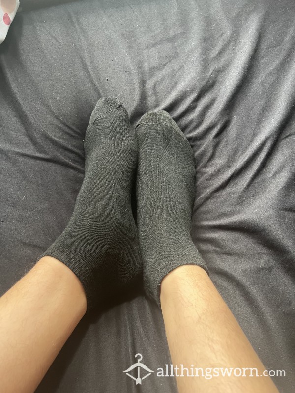 Plain Black Ankle Socks