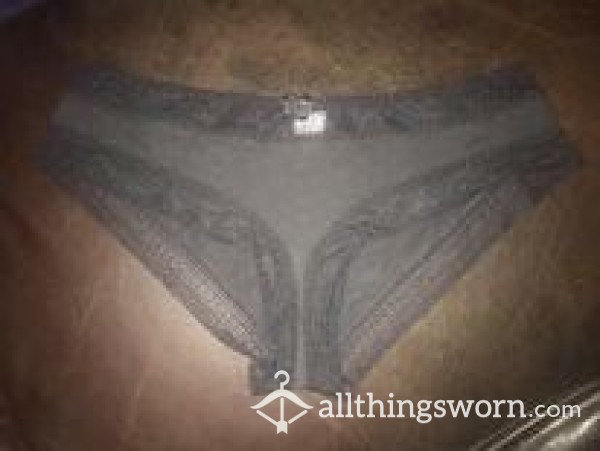 Plain Black Cotton Knickers With Lacey Trim. Price Includes UK Inland Postage