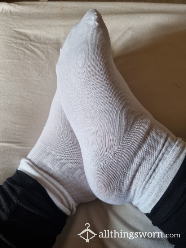 Plain White Regular Cotton Socks - To Be Worn In My Sweatiest And Smelliest Shoes For 24 Hours (or More ;)) - Addons Available !