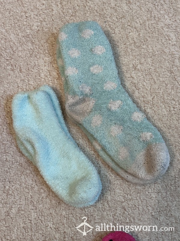 Polka Dotted Fuzzy Socks