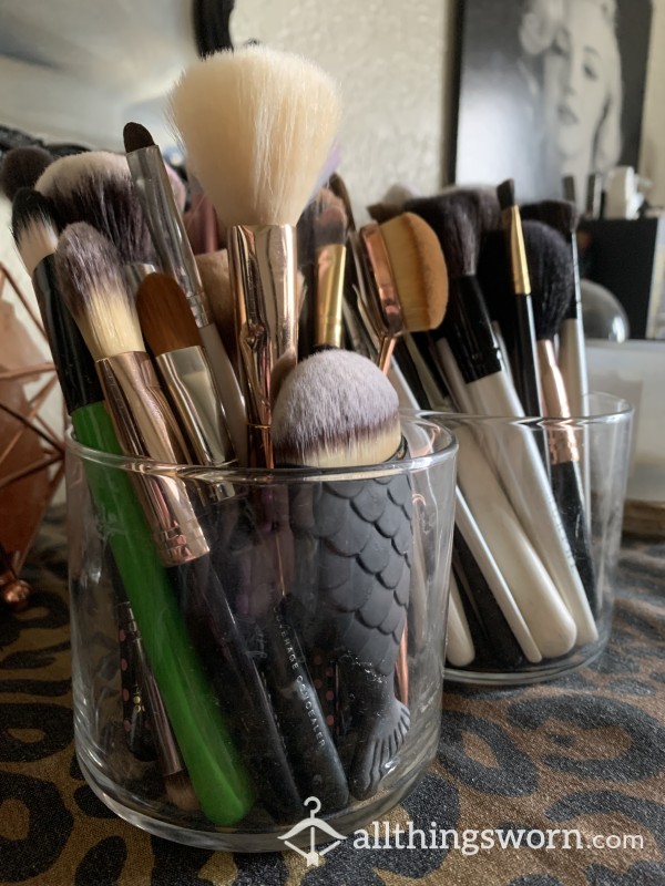 Pre-loved Makeup Brushes
