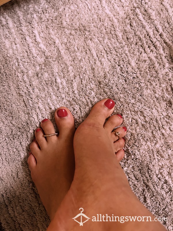 Pretty Feet