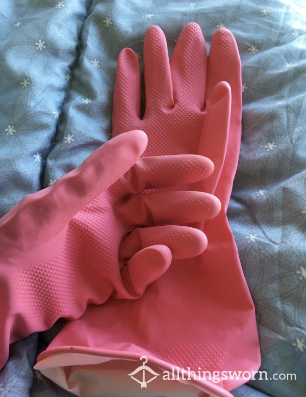 Pretty Pink Rubber Dish Washing Gloves