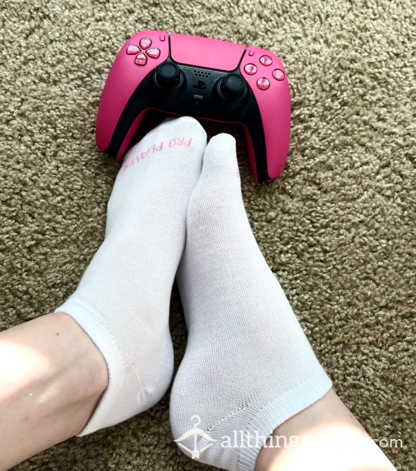 Pro Player Gamer Girl Socks 🤓🩷🤩