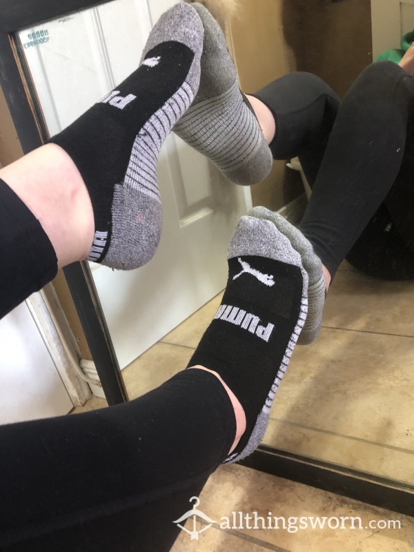 🐈‍⬛PUMA SOCKS🐈‍⬛ Worn For A Full Day Of Nature Walking And Park Play 🥰🌸