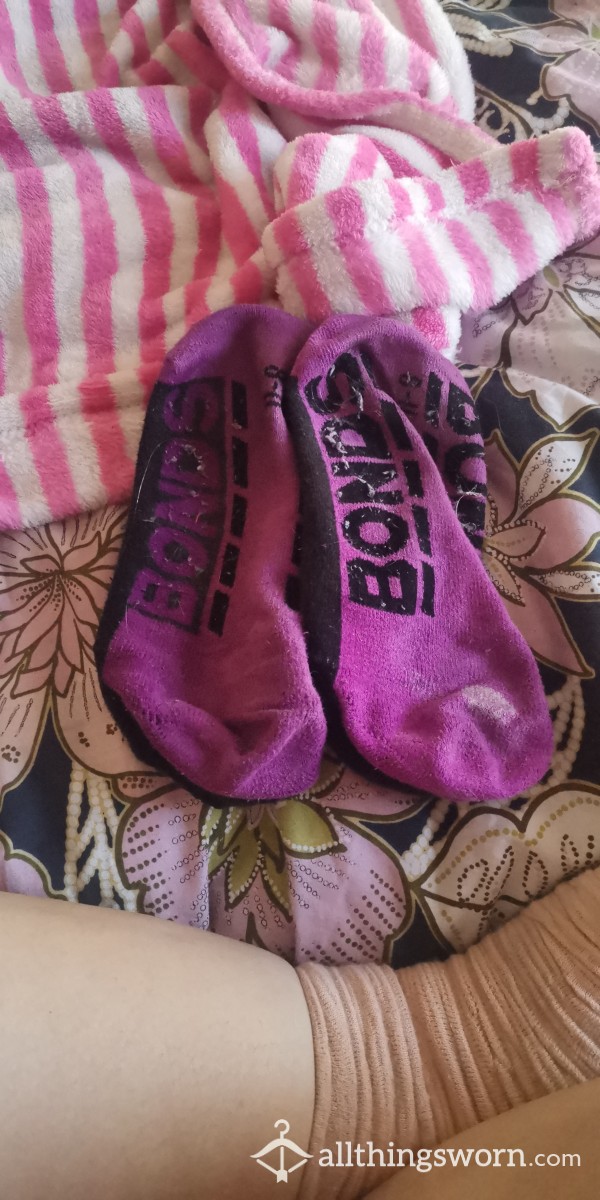 Dirty Purple Ankle Bonds Socks
