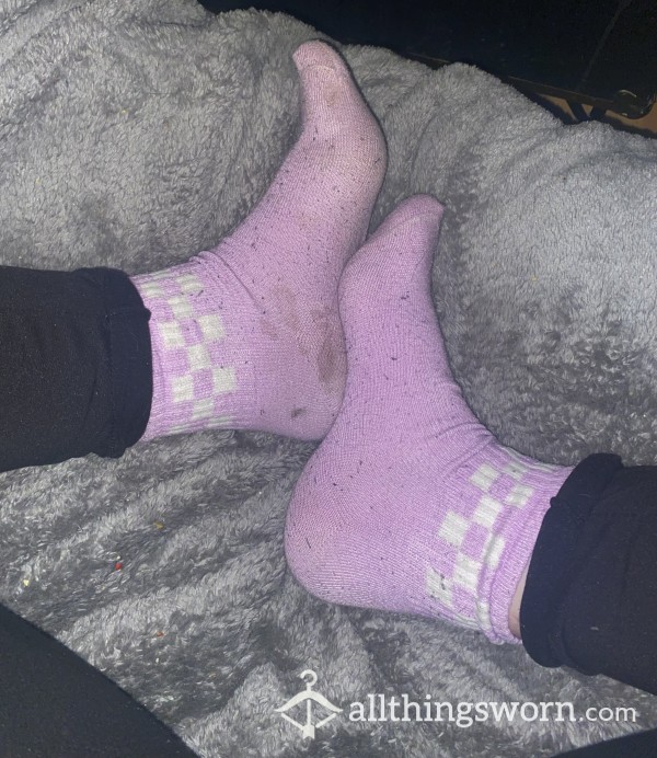 Purple Checkered Socks 🏁