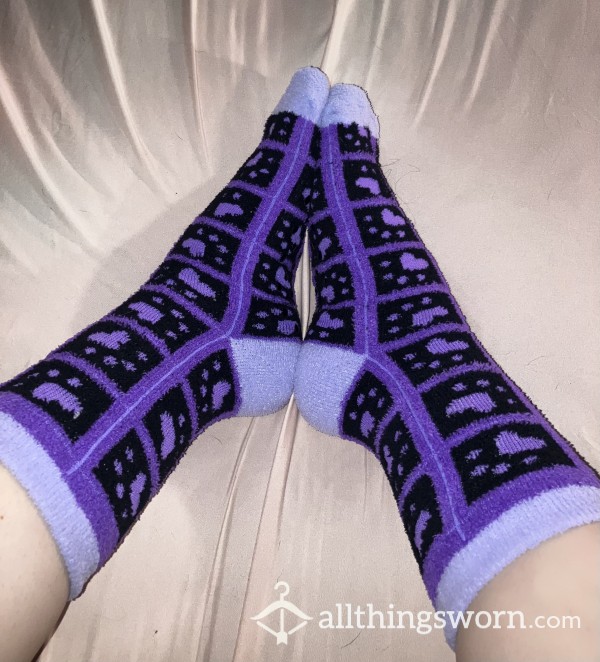 Purple Paw Print Fuzzy Socks! 🐾