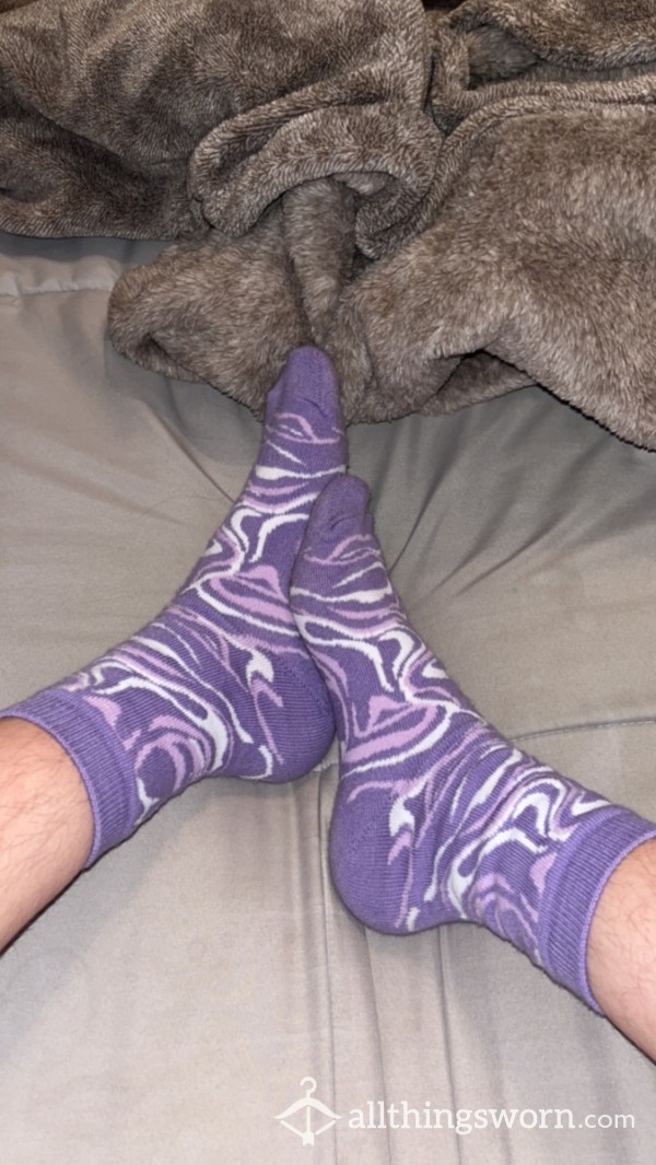 WORN Purple Swirl Pattern Socks