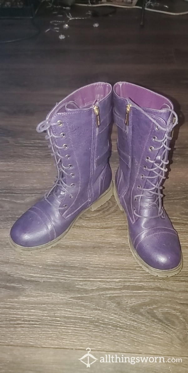 Purple Tall Boots, Combat Style