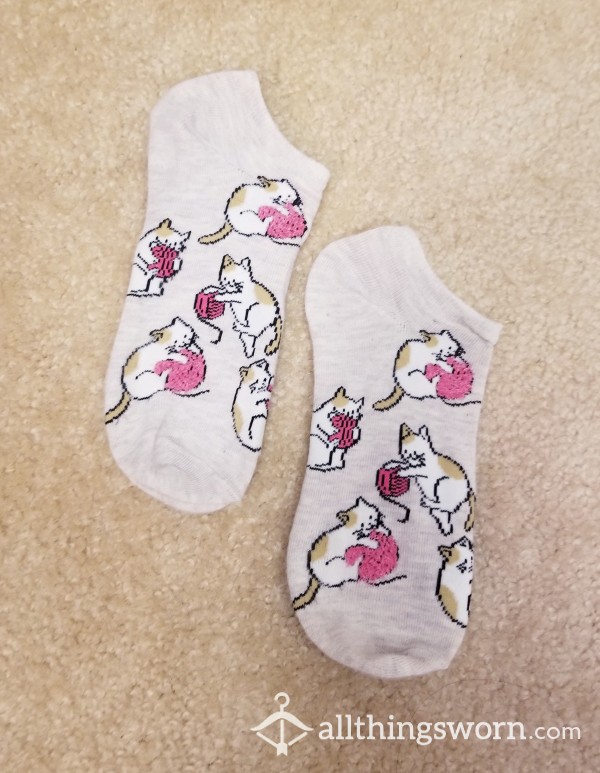 Playful Kitty Socks- $15💦