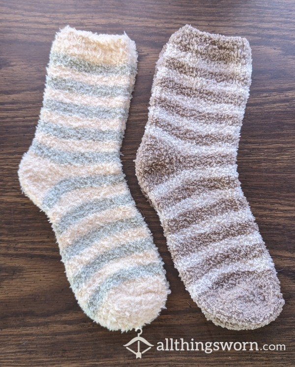 ✨SALE✨Ready2Wear - Fuzzy Socks