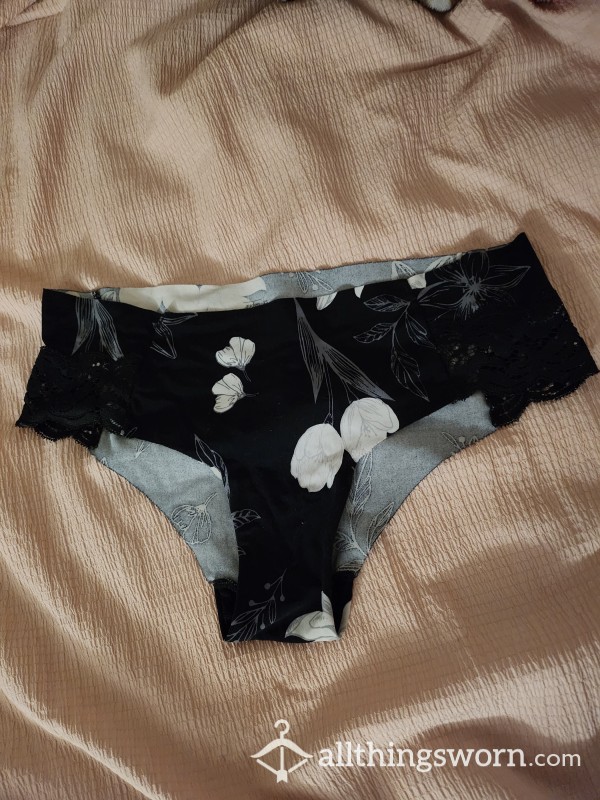Really Cute Black And White Floral Panties With Cutout Lace Parts