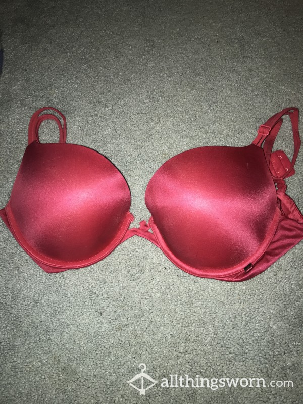 Red 32DD VS Bra- Torn + Sweat Stains From Years Of Use
