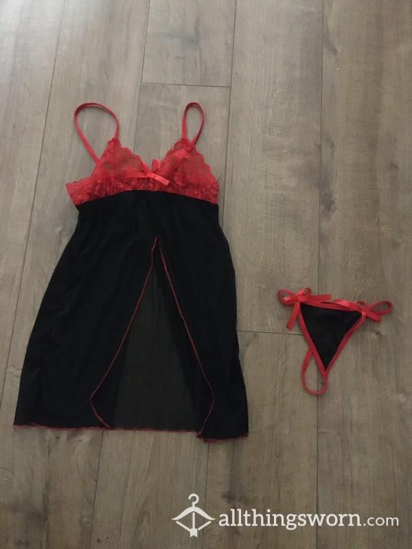 Red And Black Lace & Mesh Chemise & Matching G String♥️