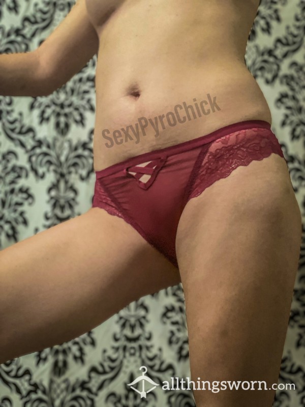 Red Lace Panties - Size S (3-5)