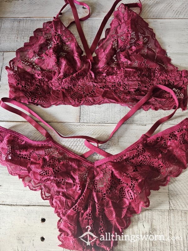 Red Lace Set 😜❤️